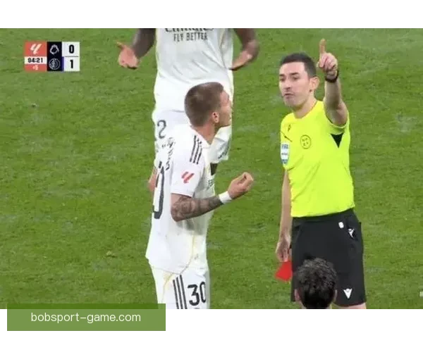 马斯坦托诺黄牌累积满停赛下轮对阵赫罗纳无缘出战